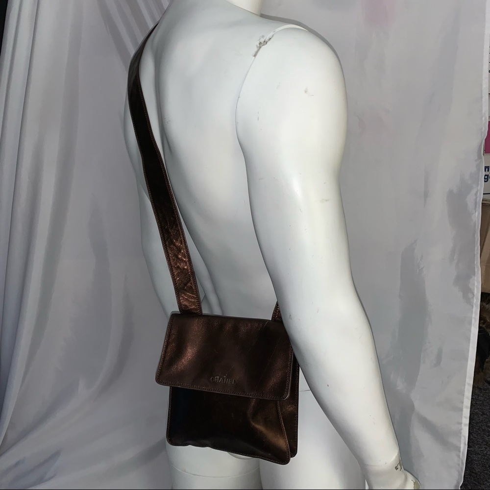 authentic CHANEL metalic copper calfskin crossbody bag $2800